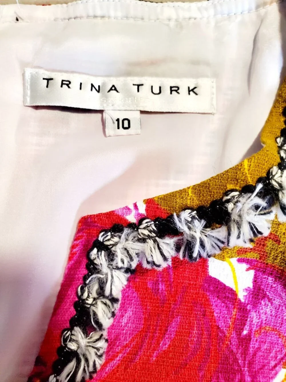 Trina Turk Floral Shift Dress Sz 10 Pink Cotton Fringe Resort Chic Hamptons - Picture 5 of 13